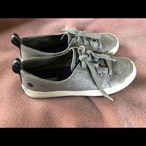Sperry Sparkle Sneaker Size 6.5